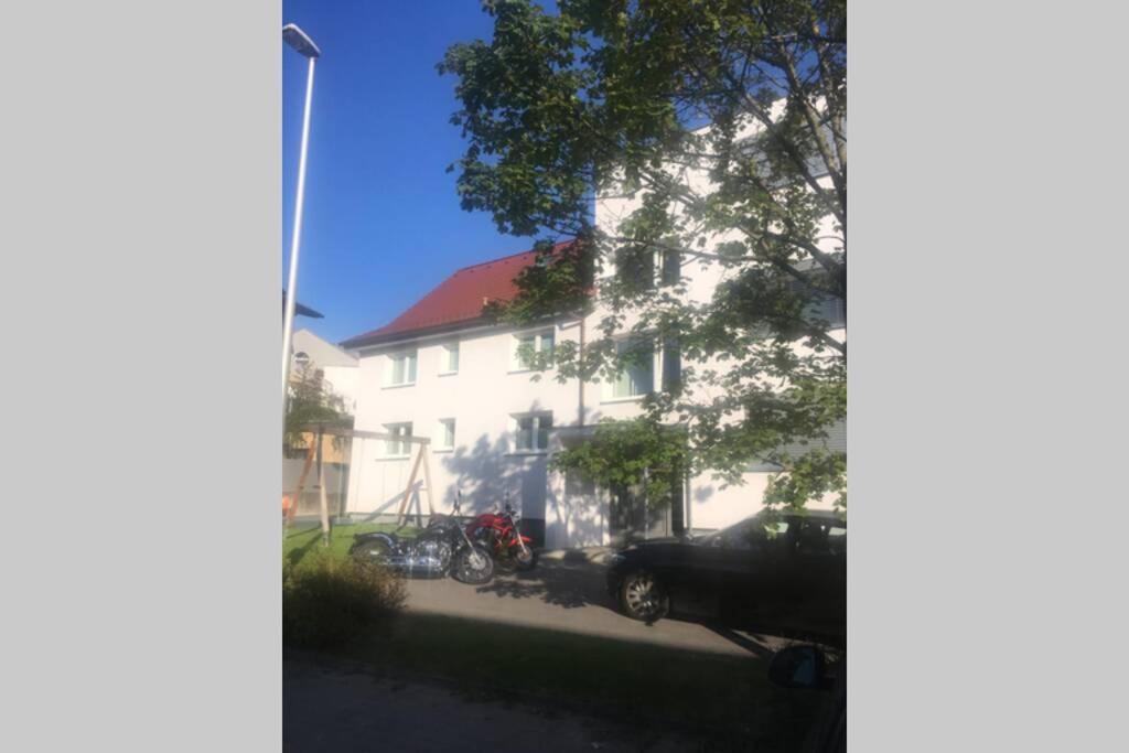 Wohnung 2 In Zentraler Lage Im Rheintal Goetzis Exterior photo